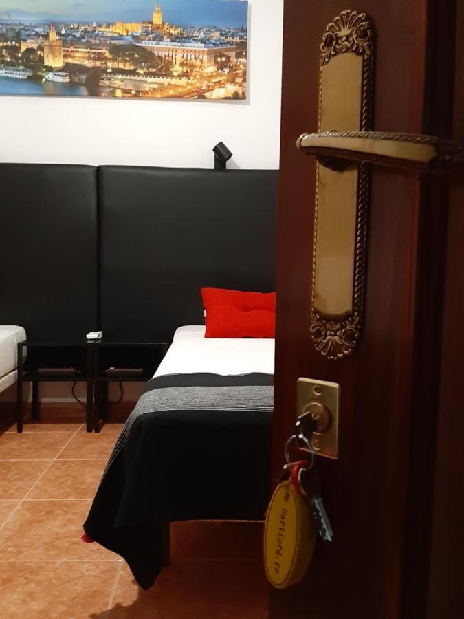 Fresh & Clean Room Sevilla Exterior photo